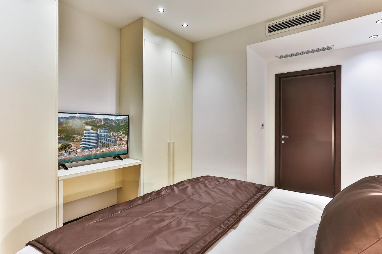 Green Stone Apartments Hotel ラファイロヴィチ エクステリア 写真